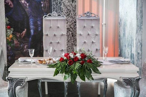 Comment décorer une salle pour un mariage thème féerique : astuces et inspiration