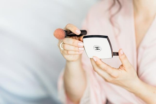 Conseils pour Choisir le Maquillage Parfait pour Votre Mariage