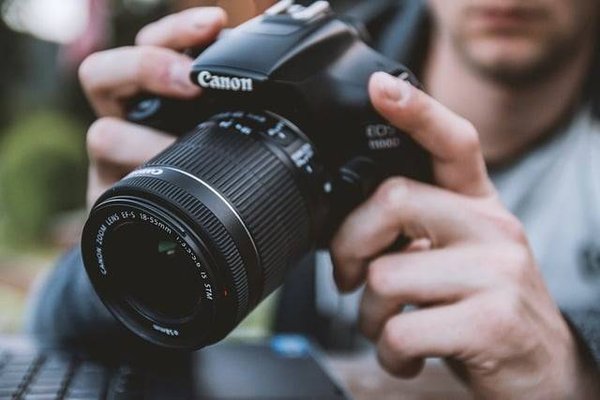 10 Conseils Essentiels pour Choisir le Photographe de votre Mariage Parfait
